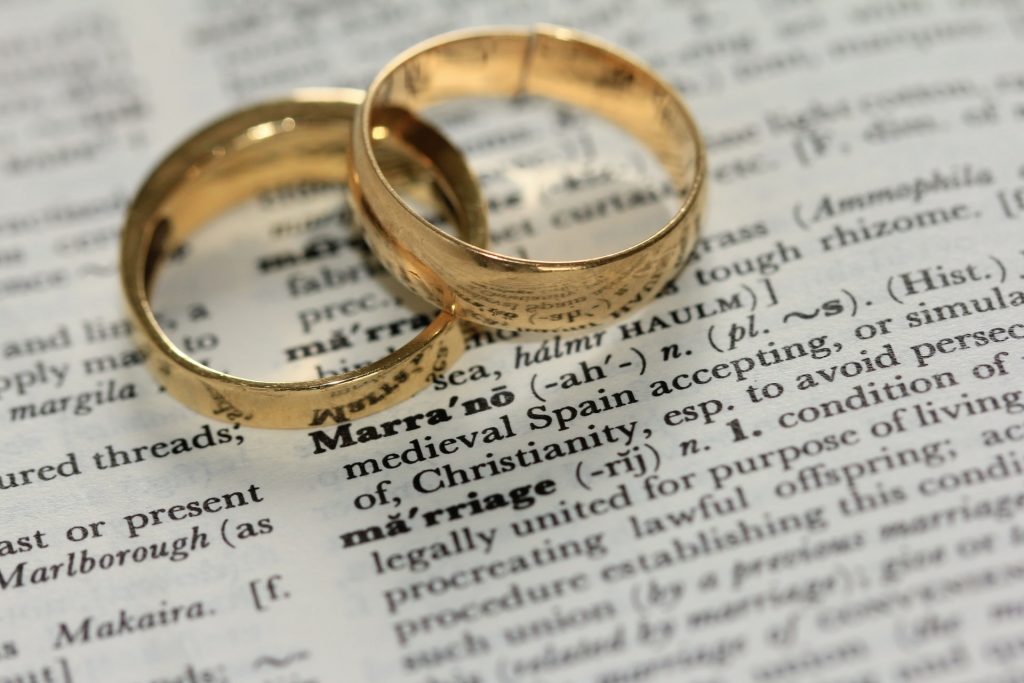ازدواج برای اخذ اقامت